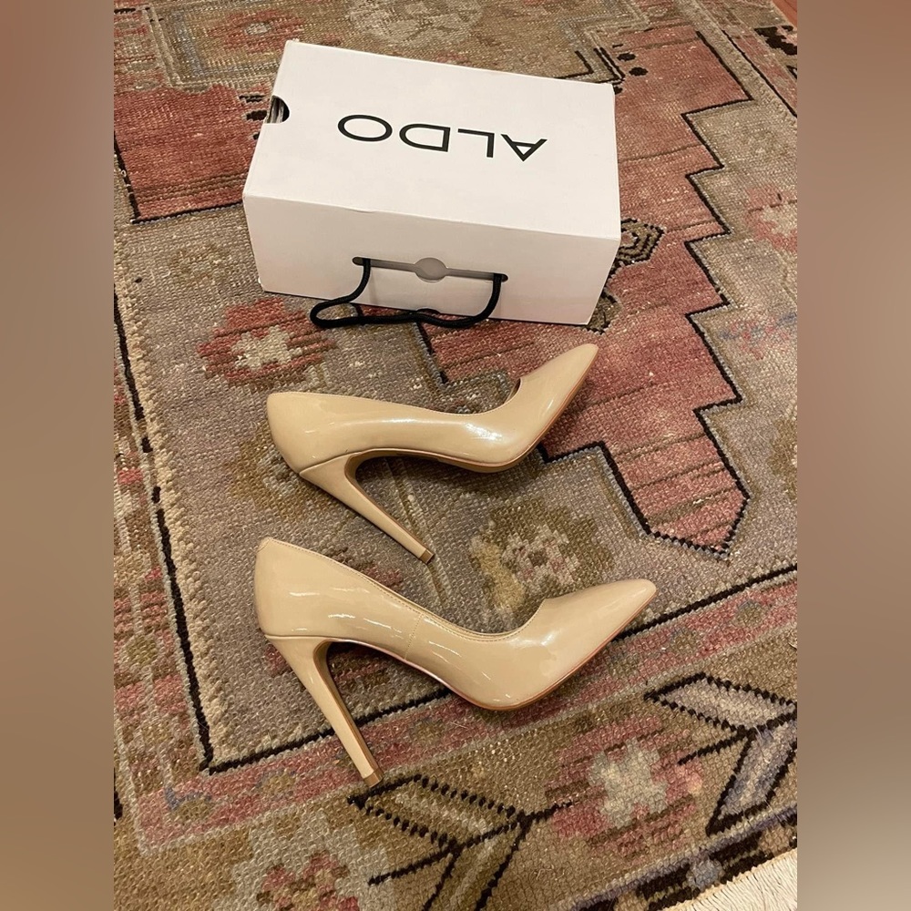 Aldo Stilettos • size 8